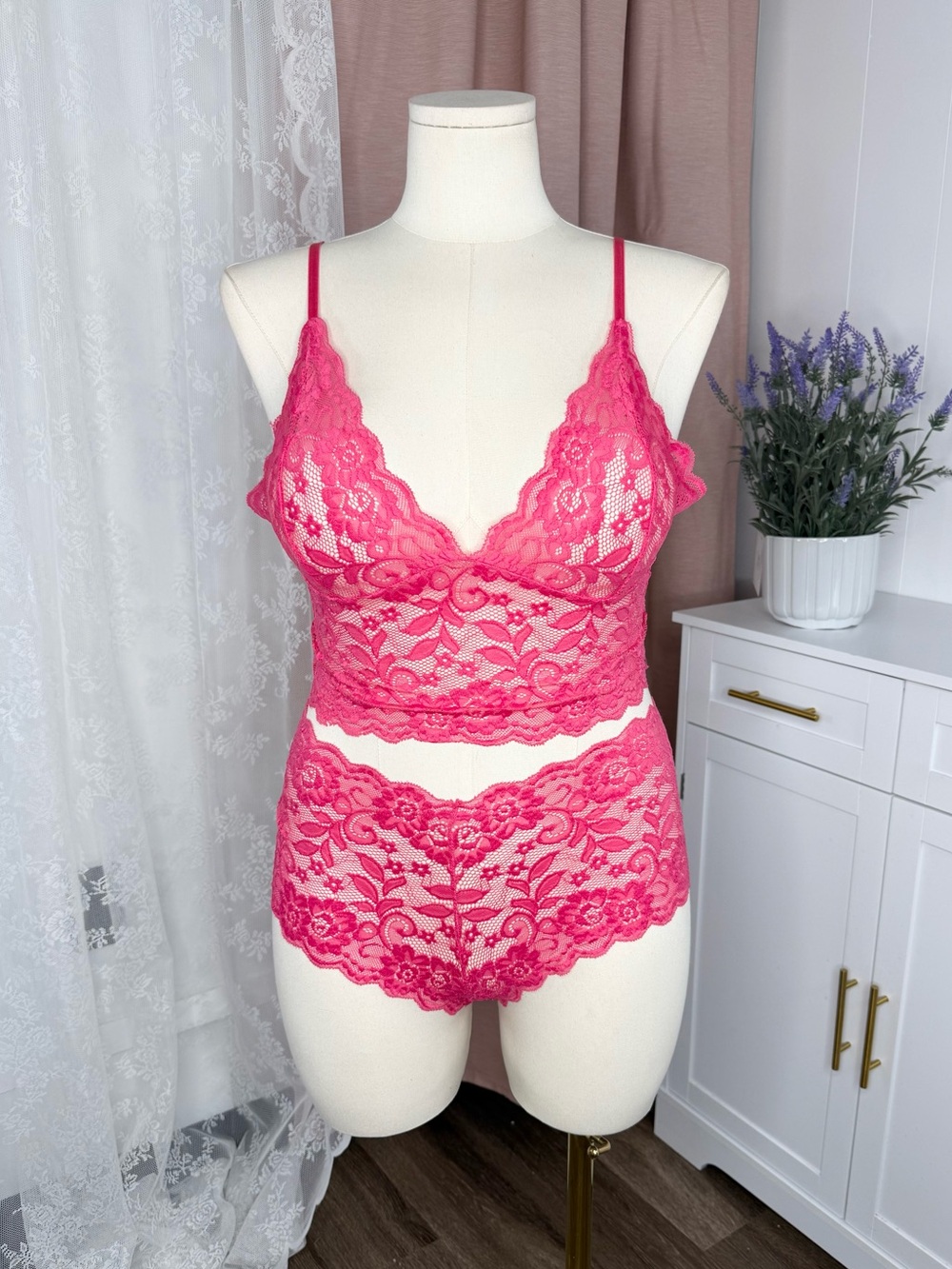 Amazon Hot Pink Lace Bralette & High-Waist Panty Set BIN#14
